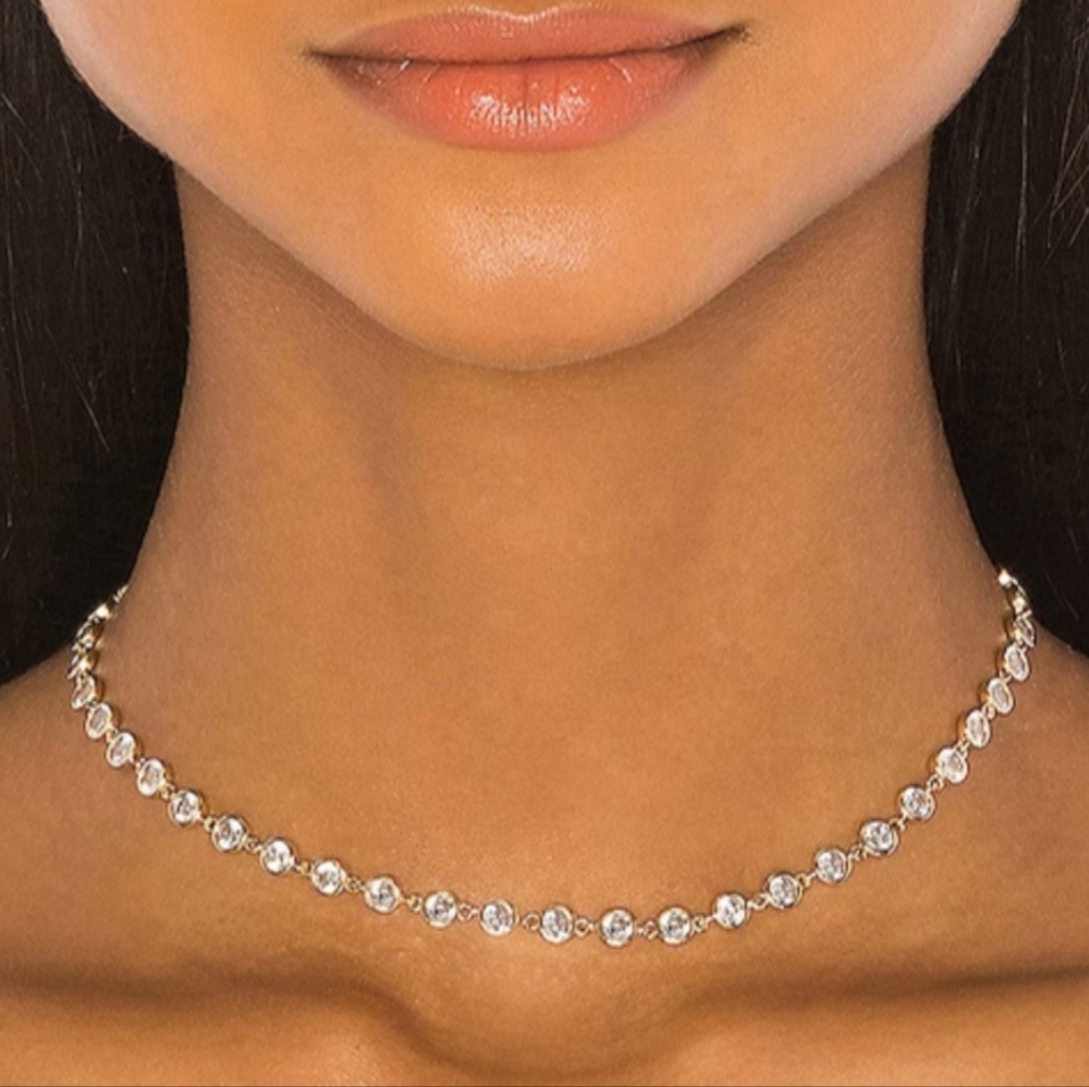 Ettika Crystal Disc Choker in Gold